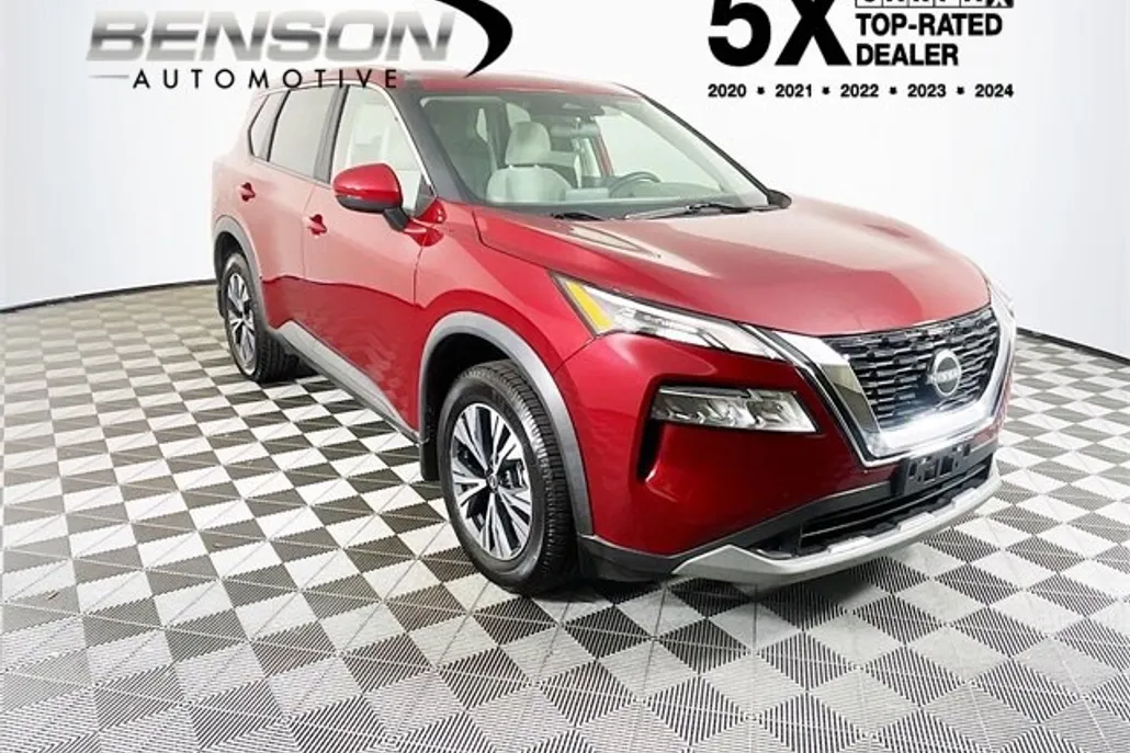 2022 Nissan Rogue SV photo 1