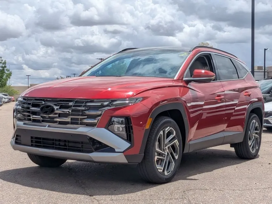 2025 Hyundai Tucson Limited photo 1