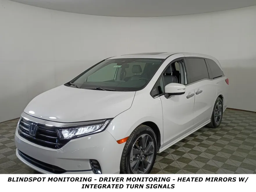 2024 Honda Odyssey Elite photo 1