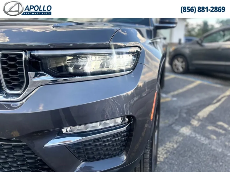 2023 Jeep Cherokee 4xe photo 1