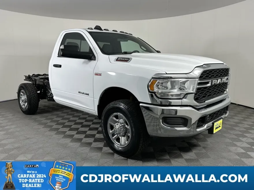 2022 Ram 2500 Tradesman photo 1