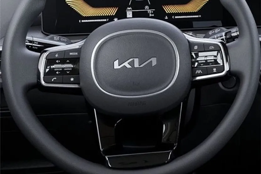 2025 Kia Sorento LX photo 1