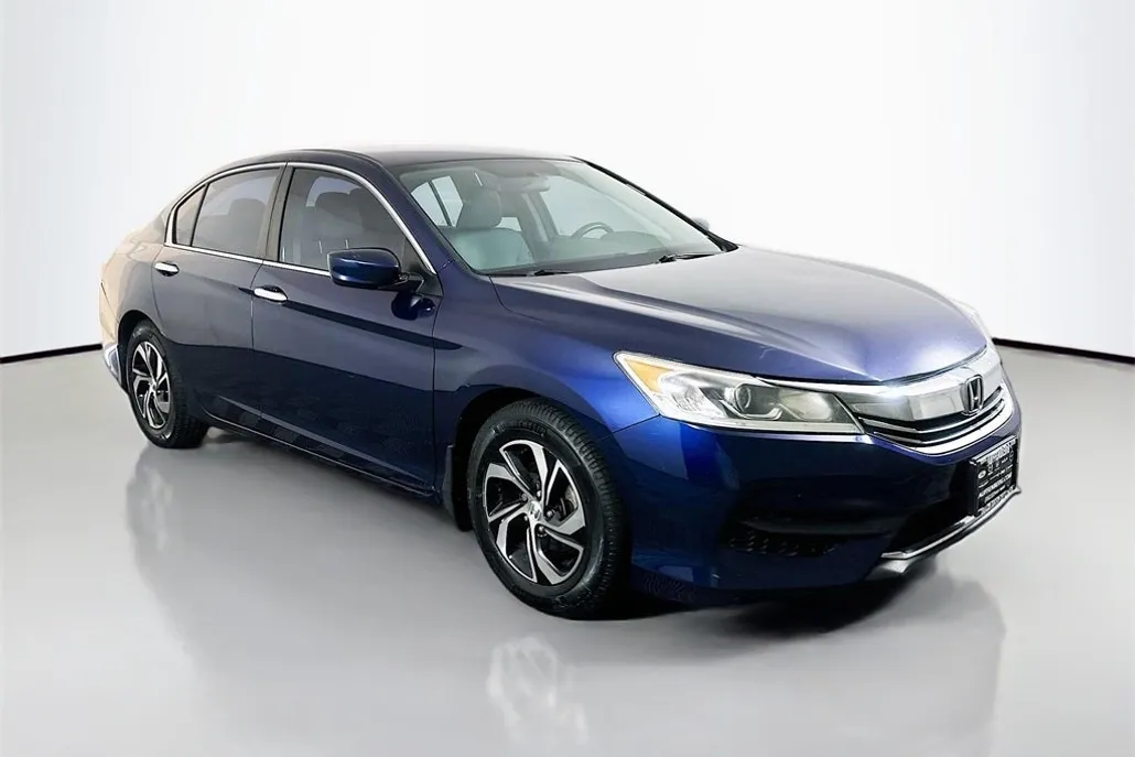 2016 Honda Accord LX photo 1
