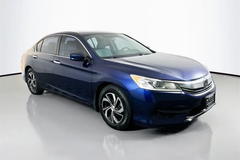 2016 Honda Accord LX photo 1