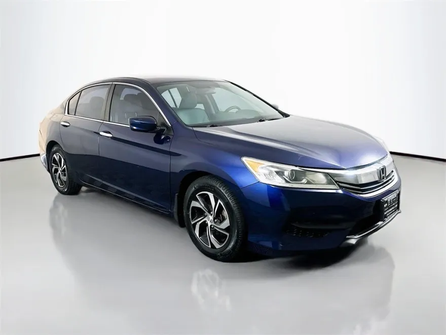 2016 Honda Accord LX photo 1