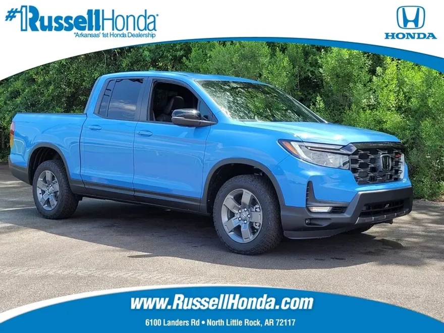2025 Honda Ridgeline TrailSport photo 1