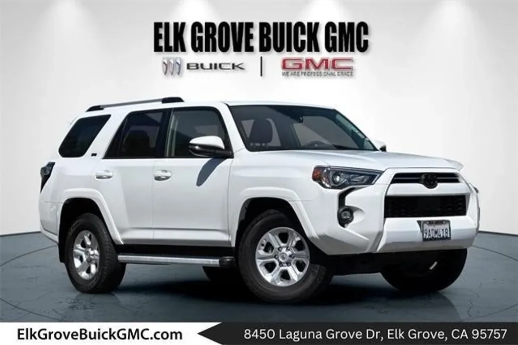 2022 Toyota 4Runner SR5 Premium photo 1