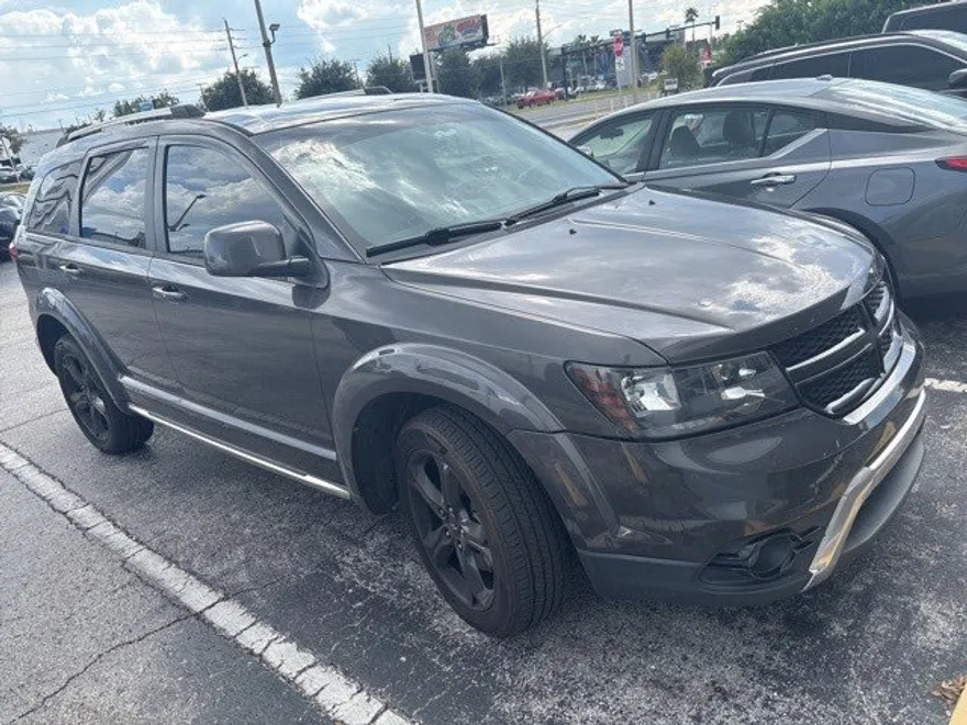 2018 Dodge Journey Crossroad photo 1