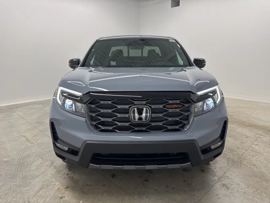2025 Honda Ridgeline TrailSport photo 1