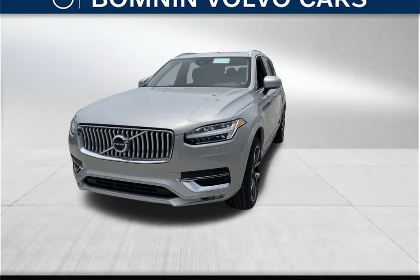2025 Volvo XC90 Plus photo 1