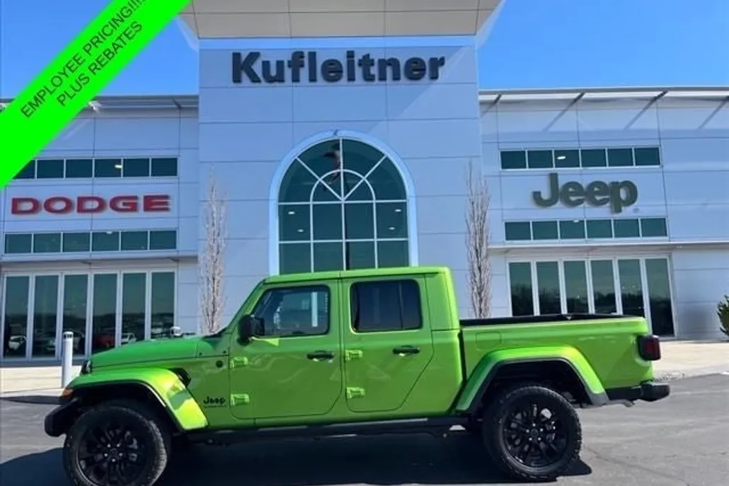 2025 Jeep Gladiator Sport photo 1