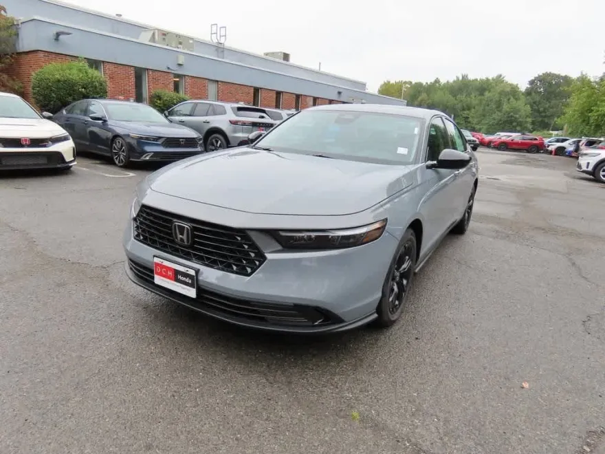 2025 Honda Accord SE photo 1