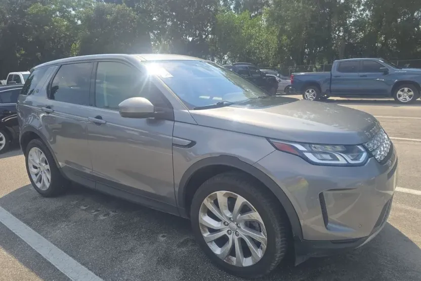 2020 Land Rover Discovery Sport S photo 1