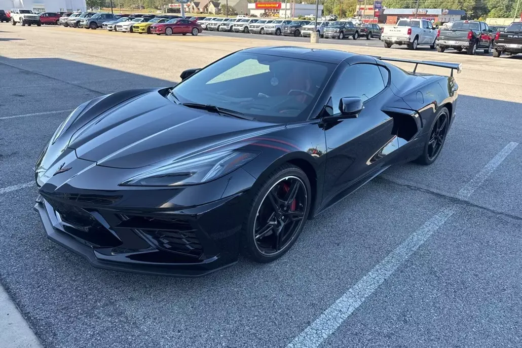 2023 Chevrolet Corvette Stingray photo 1