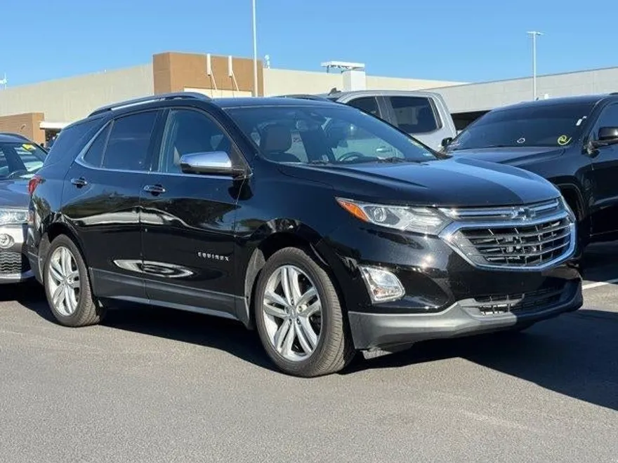 2019 Chevrolet Equinox Premier photo 1