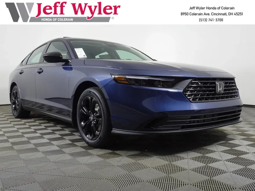 2025 Honda Accord SE photo 1