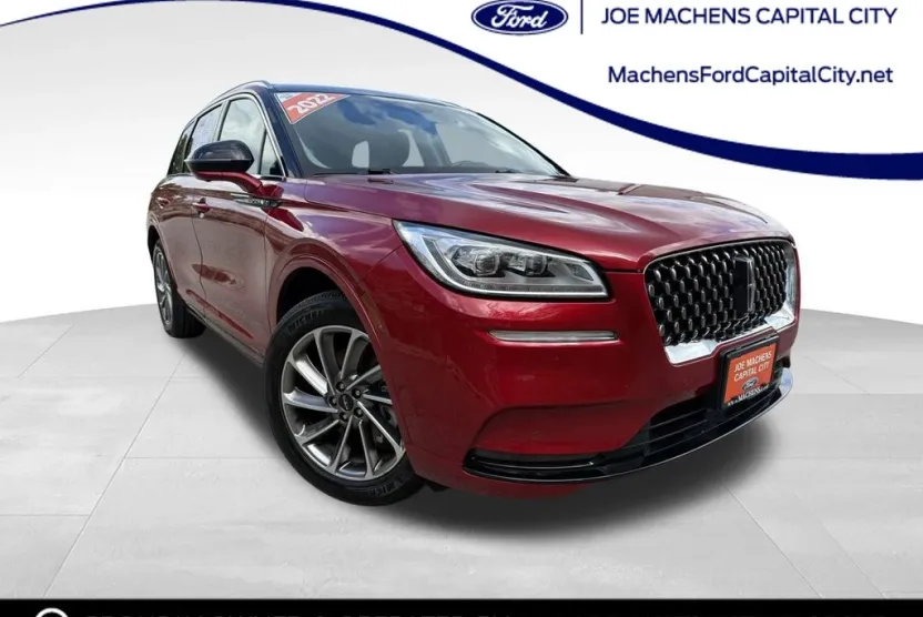 2022 Lincoln Corsair Grand Touring photo 1