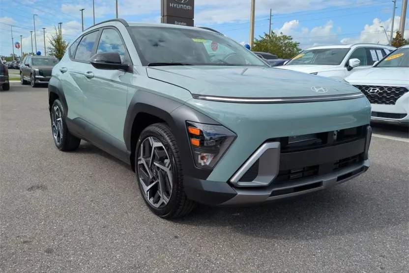 2026 Hyundai Kona SEL photo 1