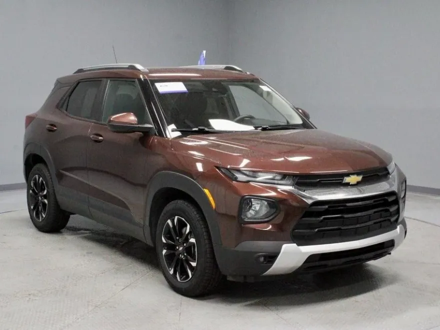 2022 Chevrolet Trailblazer LT photo 1