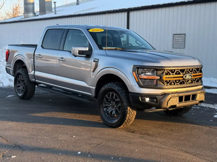 2025 Ford F-150 Tremor photo 1