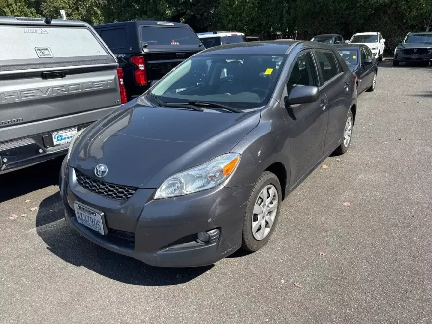 2013 Toyota Corolla Matrix L 4WD photo 1