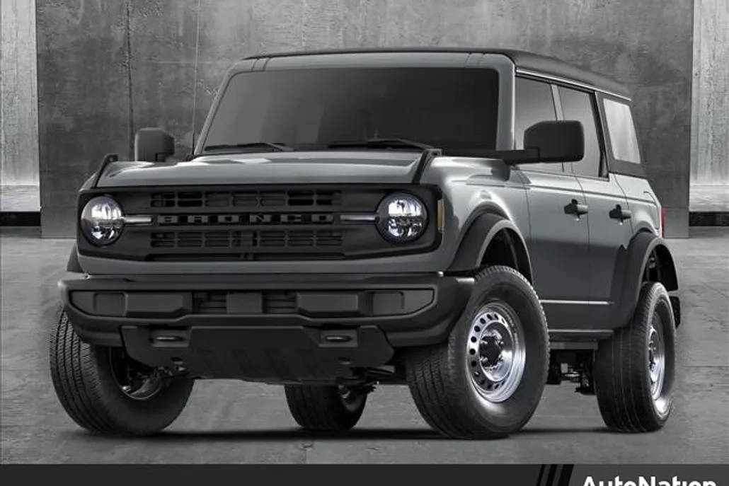 2025 Ford Bronco Base photo 1
