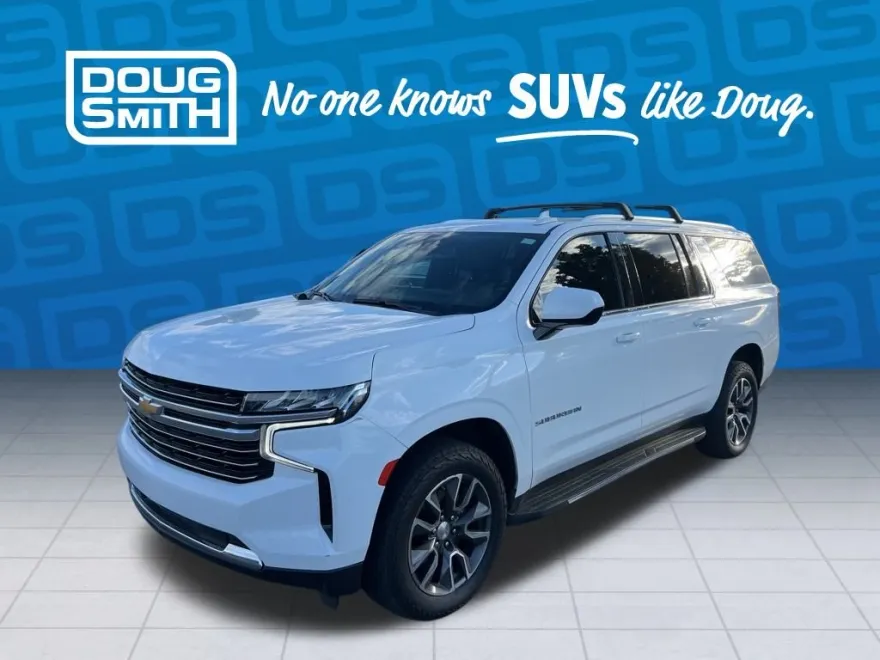 2021 Chevrolet Suburban LT photo 1