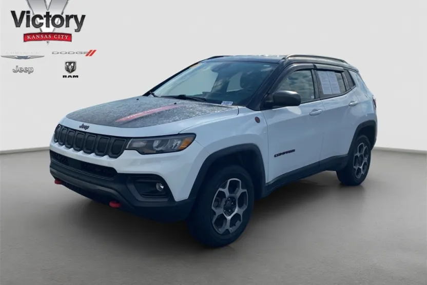 2022 Jeep Compass Trailhawk photo 1