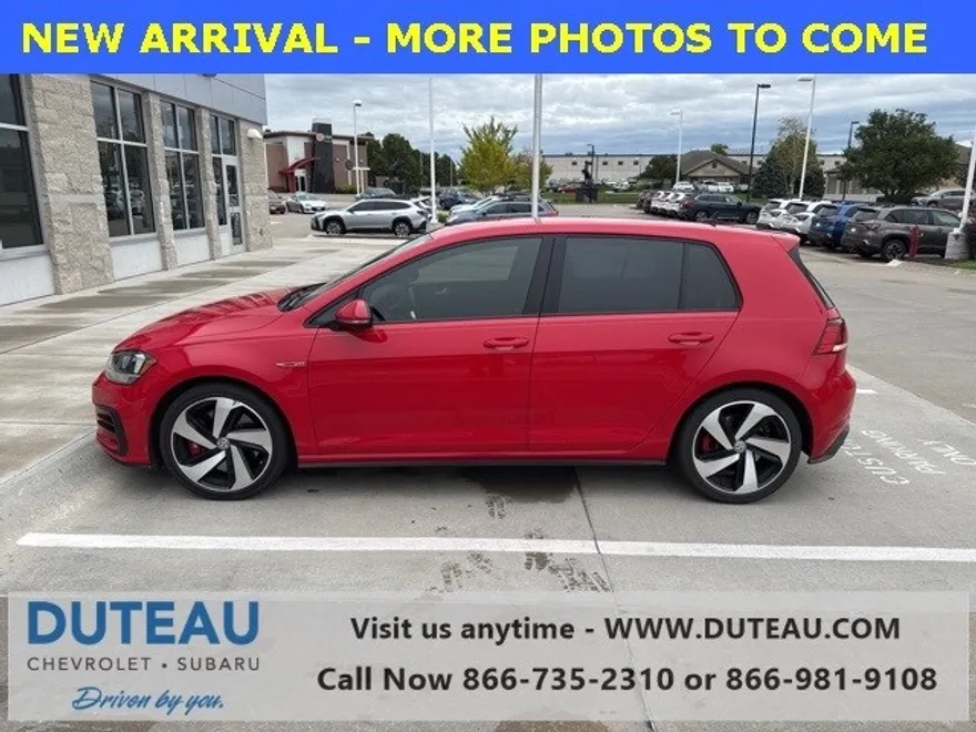 2020 Volkswagen Golf GTI S photo 1