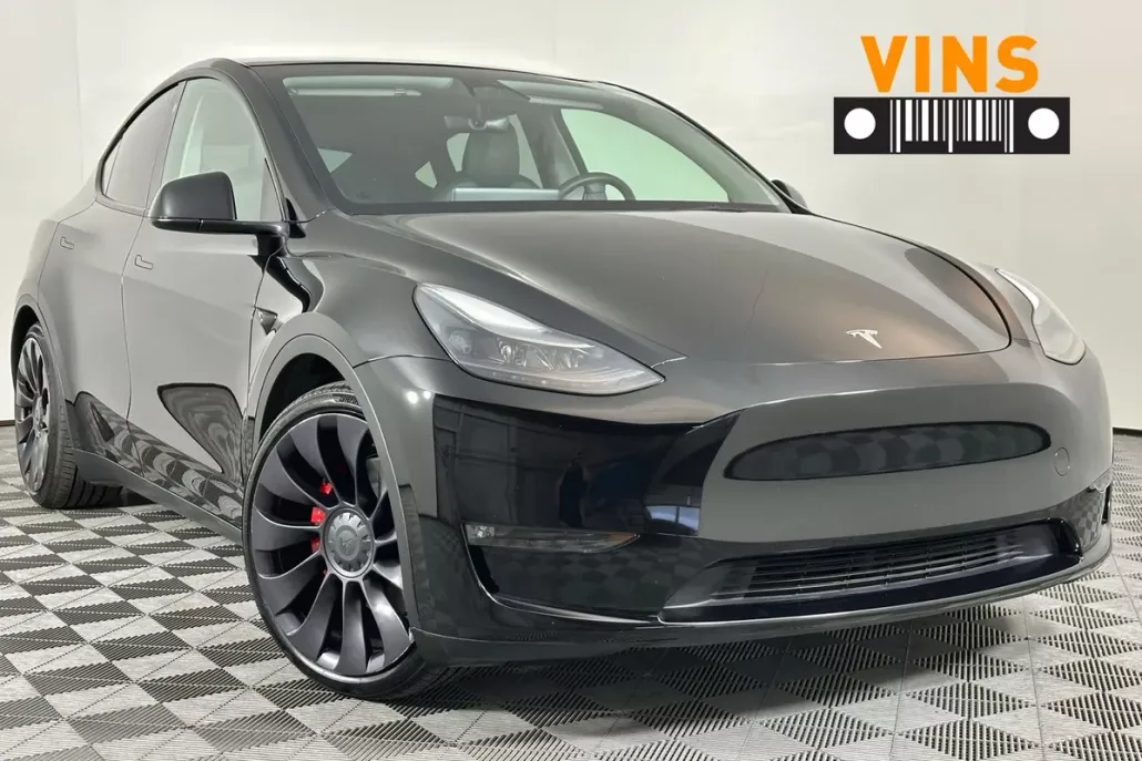 2023 Tesla Model Y Performance photo 1