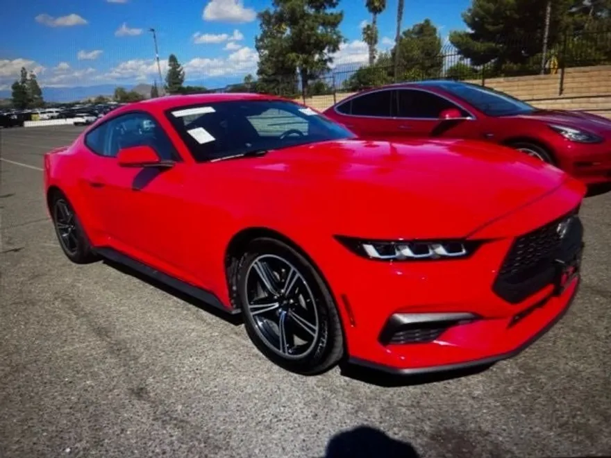 2024 Ford Mustang EcoBoost Premium photo 1