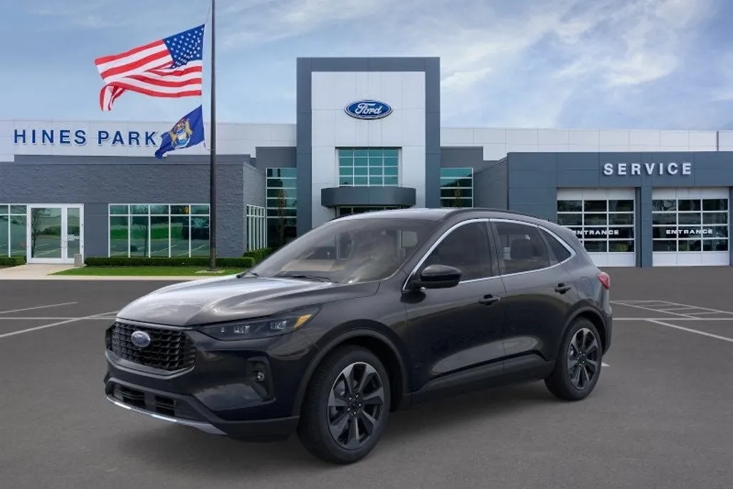 2025 Ford Escape Platinum photo 1