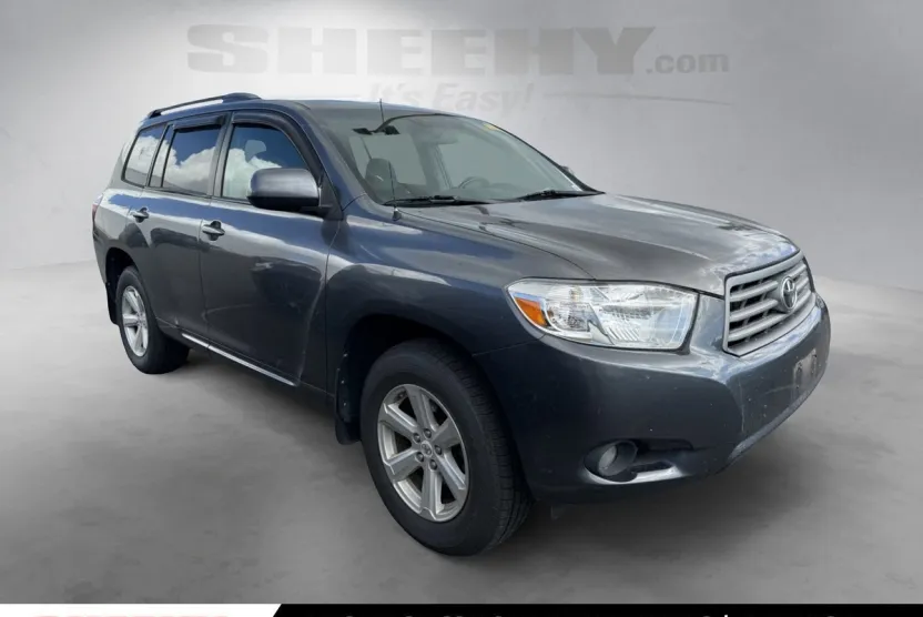 2010 Toyota Highlander Base photo 1