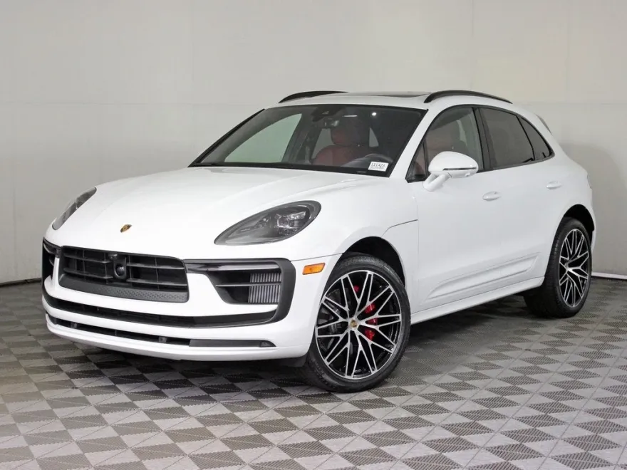 2025 Porsche Macan S photo 1