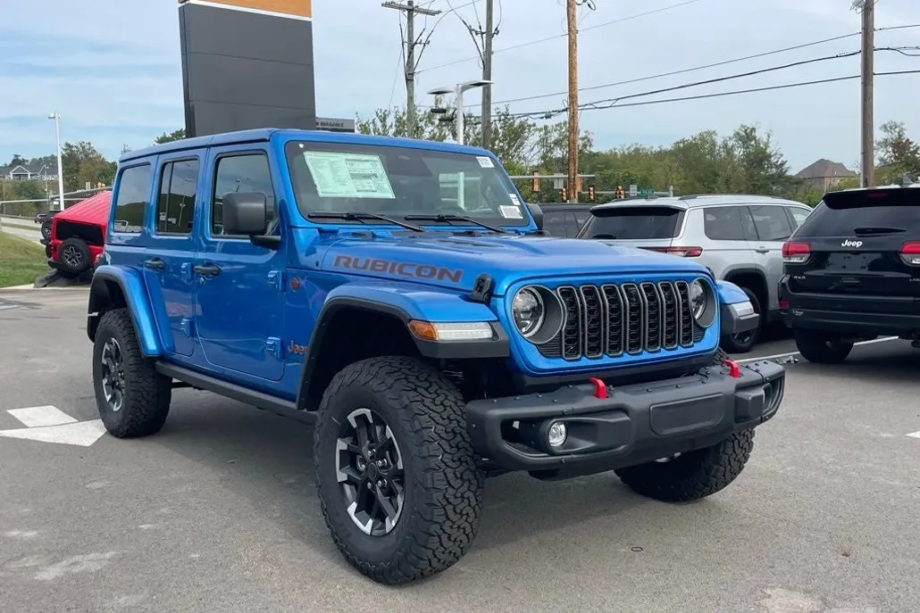 2025 Jeep Wrangler Rubicon X photo 1
