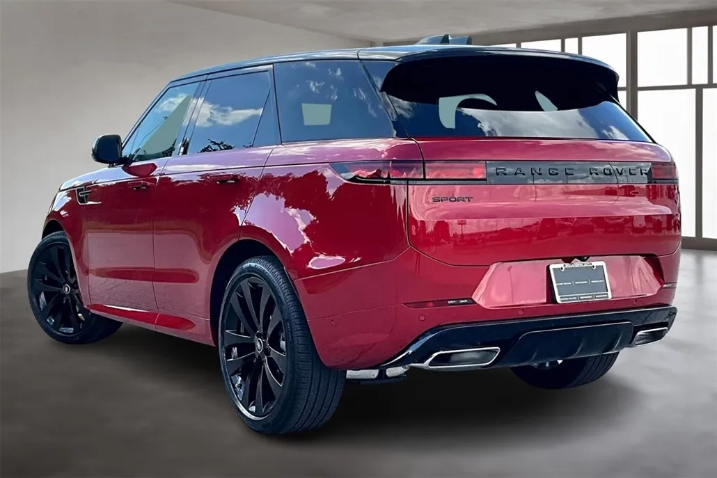 2025 Land Rover Range Rover Sport SE photo 1