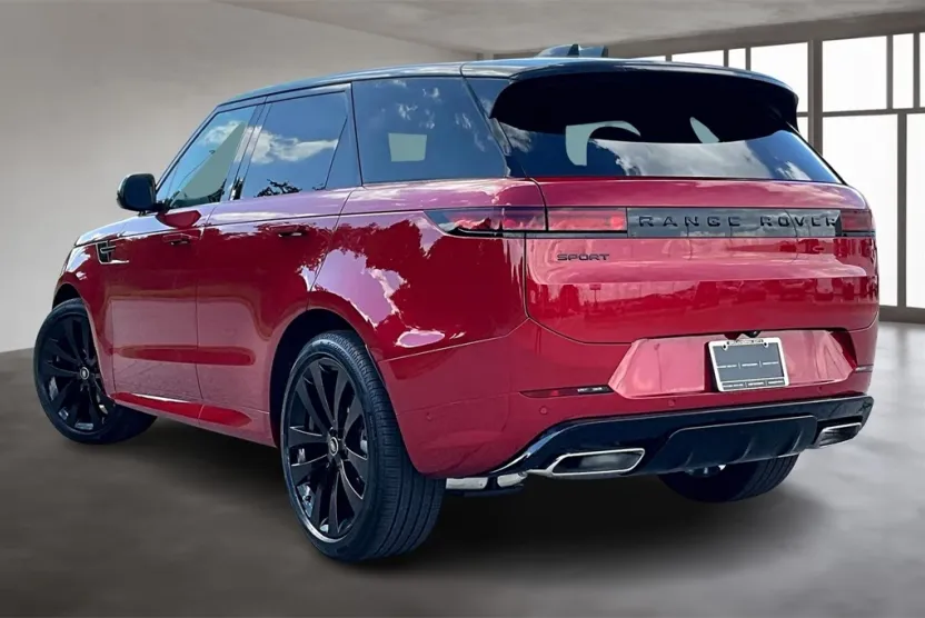 2025 Land Rover Range Rover Sport SE photo 1