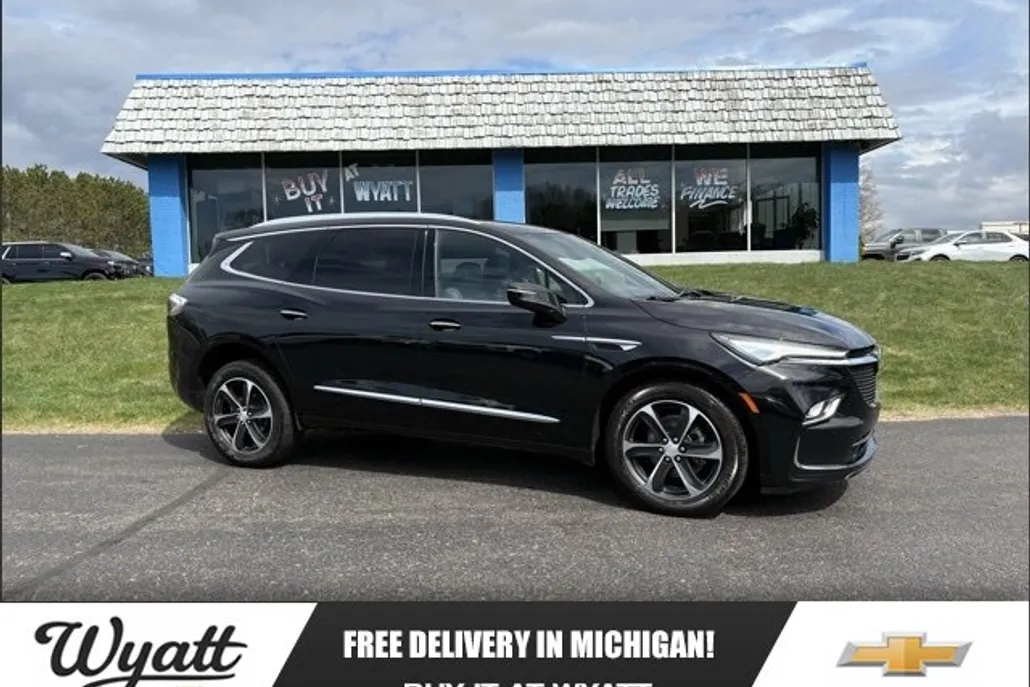 2022 Buick Enclave Essence photo 1
