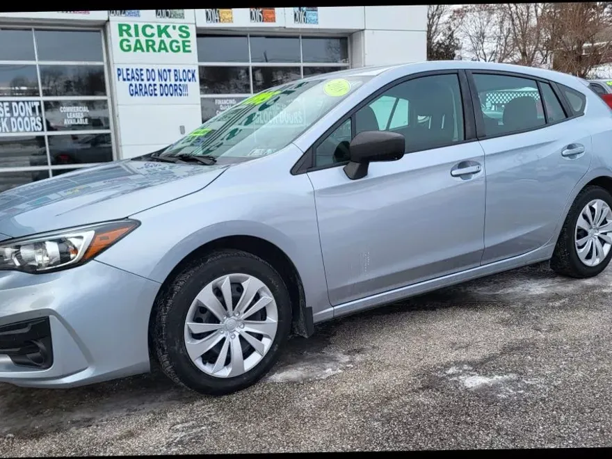 2018 Subaru Impreza 2.0i photo 1