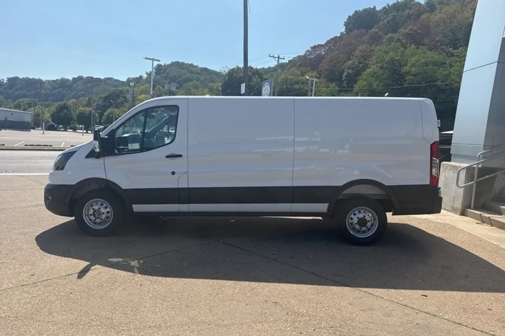 2025 Ford Transit Cargo Van photo 1
