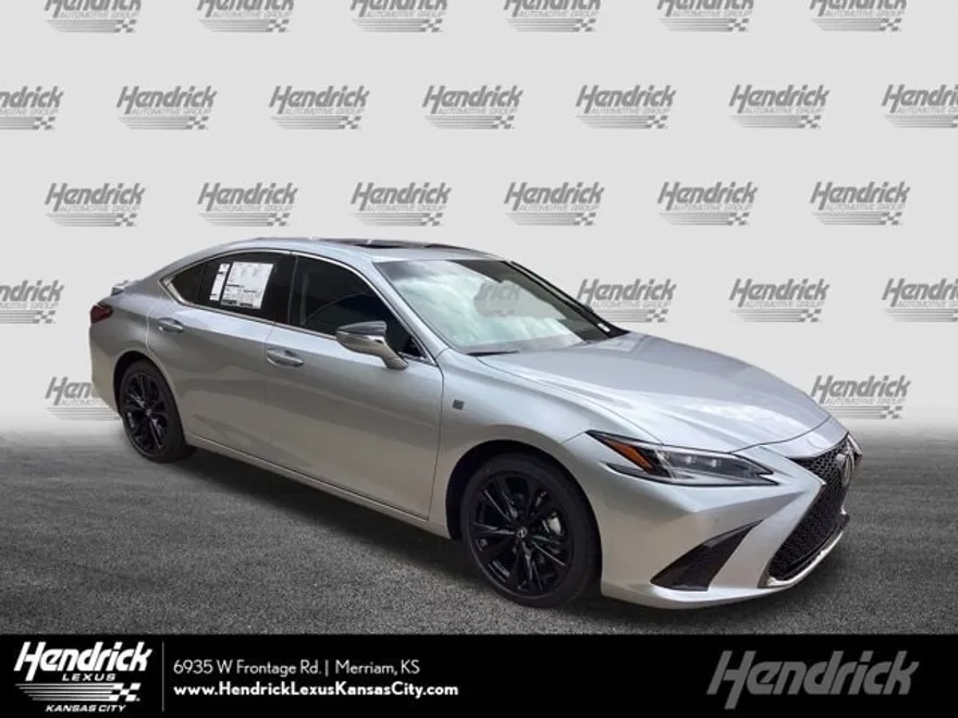 2025 Lexus ES 300h F SPORT Design photo 1