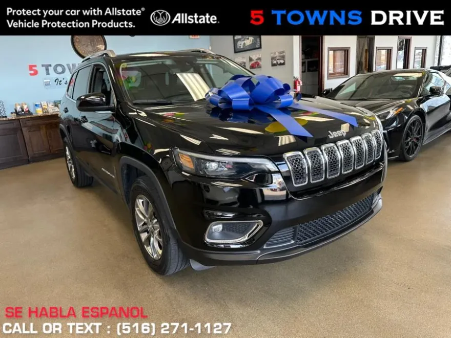2021 Jeep Cherokee Latitude Lux photo 1