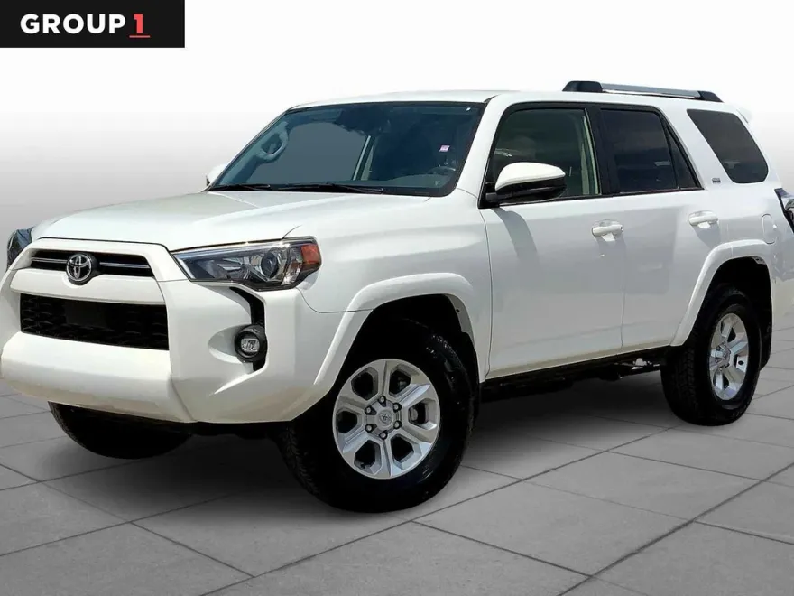 2024 Toyota 4Runner SR5 photo 1
