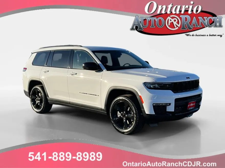 2025 Jeep Grand Cherokee Altitude photo 1