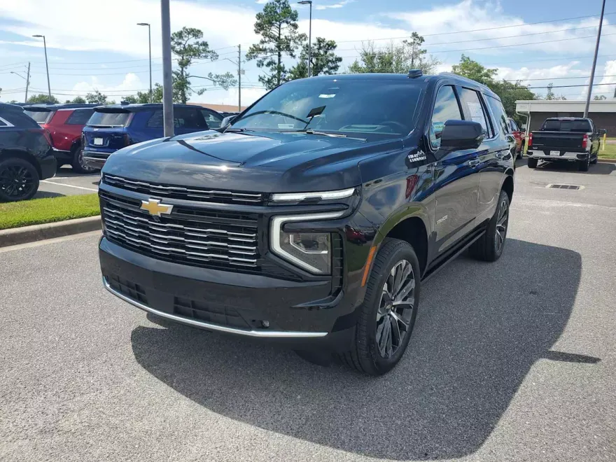 2025 Chevrolet Tahoe High Country photo 1