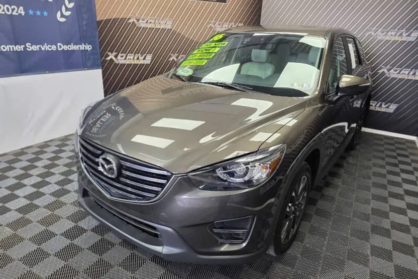 2016 Mazda CX-5 Grand Touring photo 1