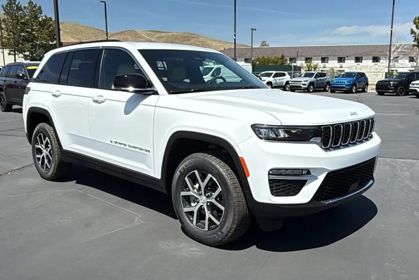 2025 Jeep Grand Cherokee Limited photo 1