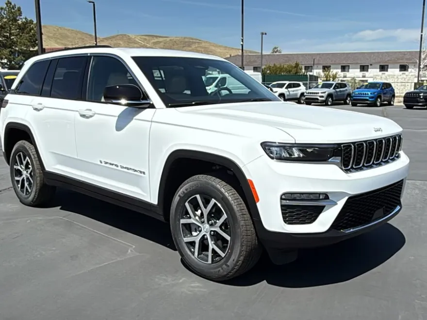 2025 Jeep Grand Cherokee Limited photo 1