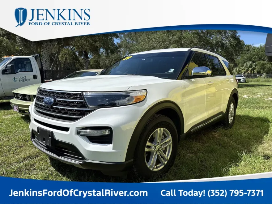 2020 Ford Explorer XLT photo 1