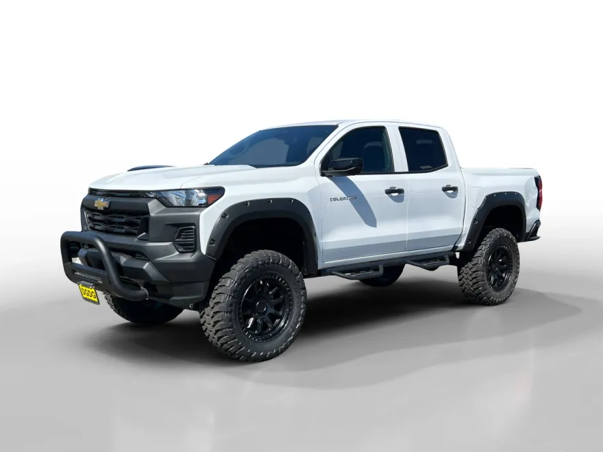2024 Chevrolet Colorado Work Truck photo 1